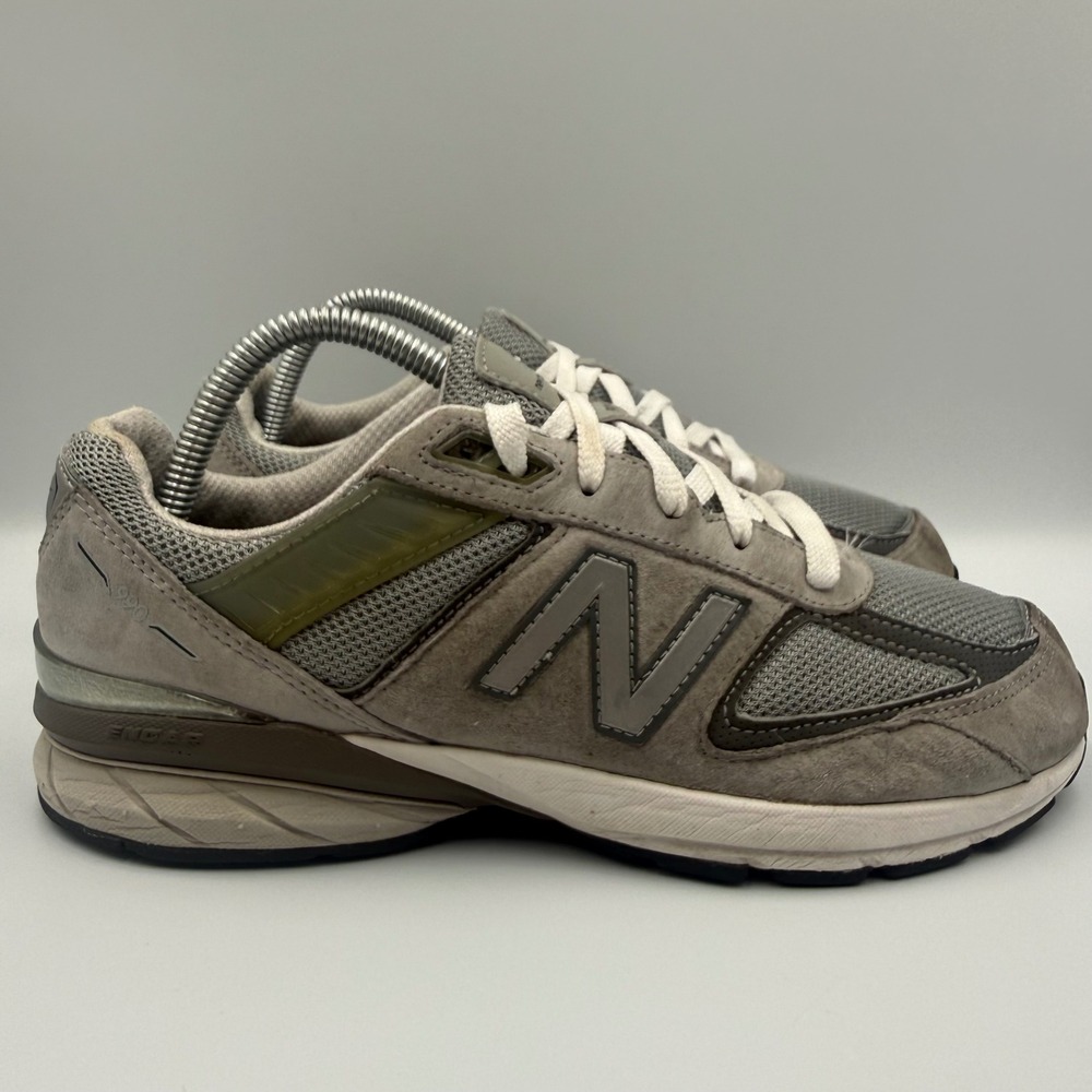 New Balance 990v5 Boys Size 7 Running Shoes GC990GL5 Grey